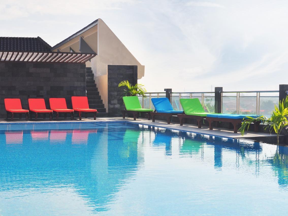 Pandanaran Hotel Semarang Luaran gambar